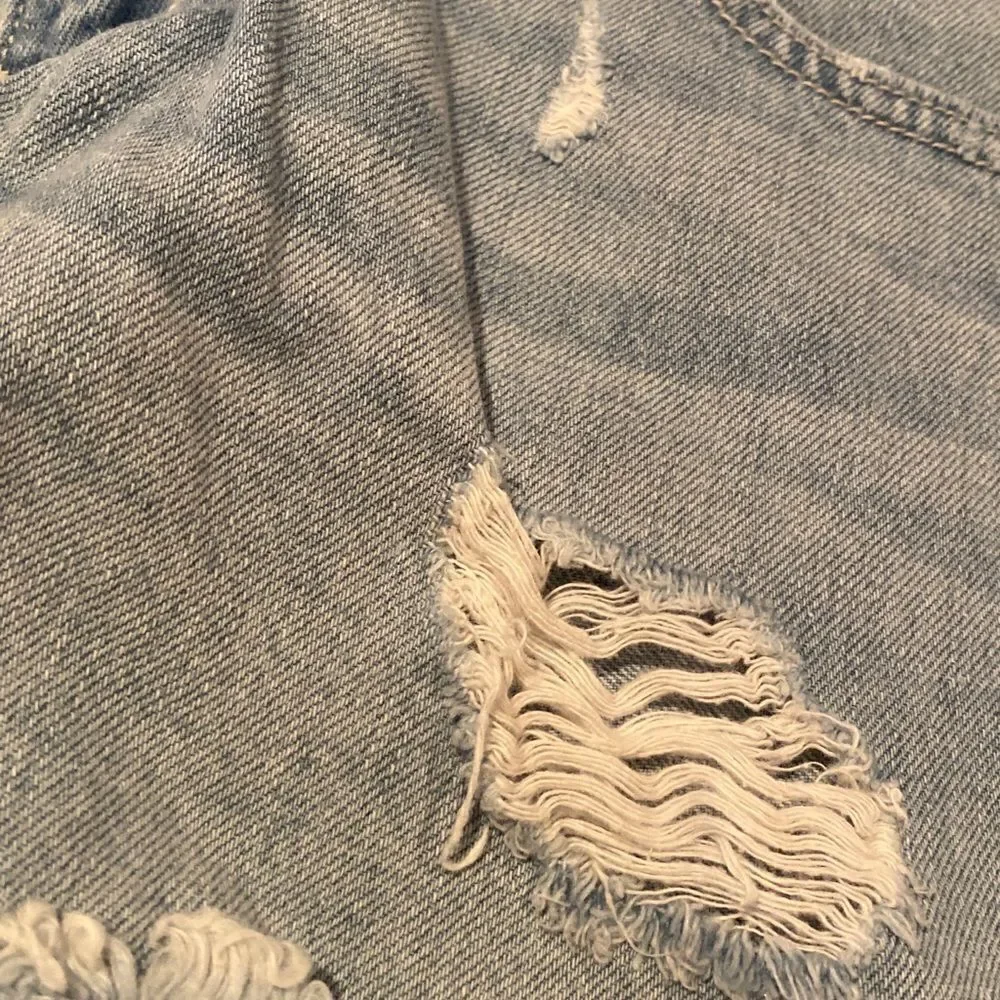 Old Navy Light Denim Distressed Jean Shorts Cut Off Shorts Sizw 6